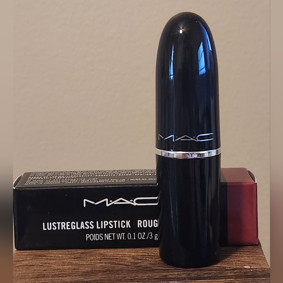 MAC LUSTREGLASS LIPSTICK- OBVIOUSLY - Picture 3 of 4